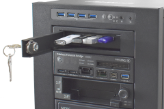 5-SiForce-Beast-Dongle-locker-in-use